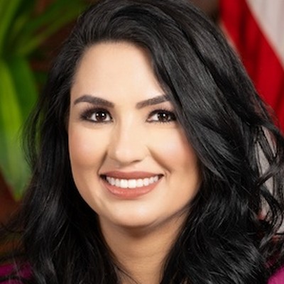 Photo of Stephanie Martins