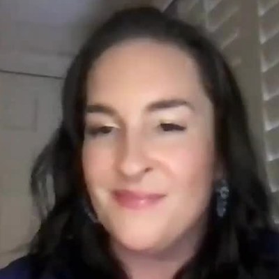 Photo of Rachel Hughes