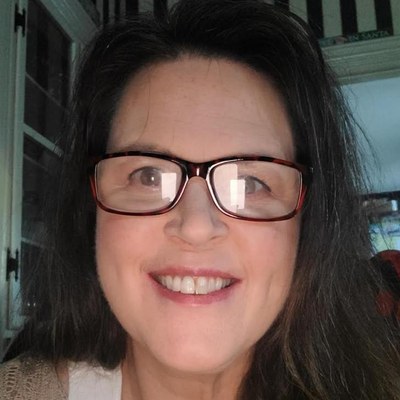 Photo of Teresa Farley