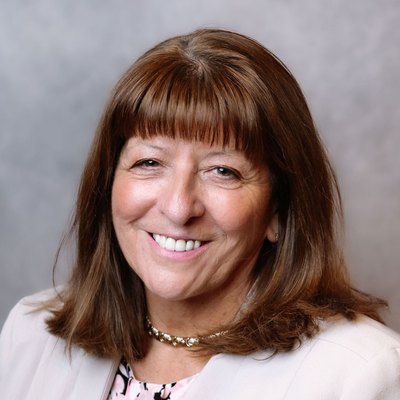Photo of Deborah Carr
