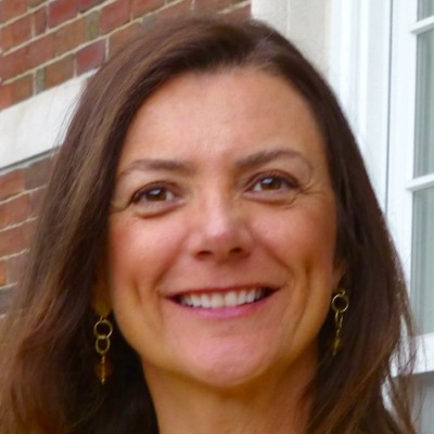 Photo of Lisa J. Feltner